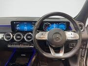 Mercedes-Benz EQB - Image 5